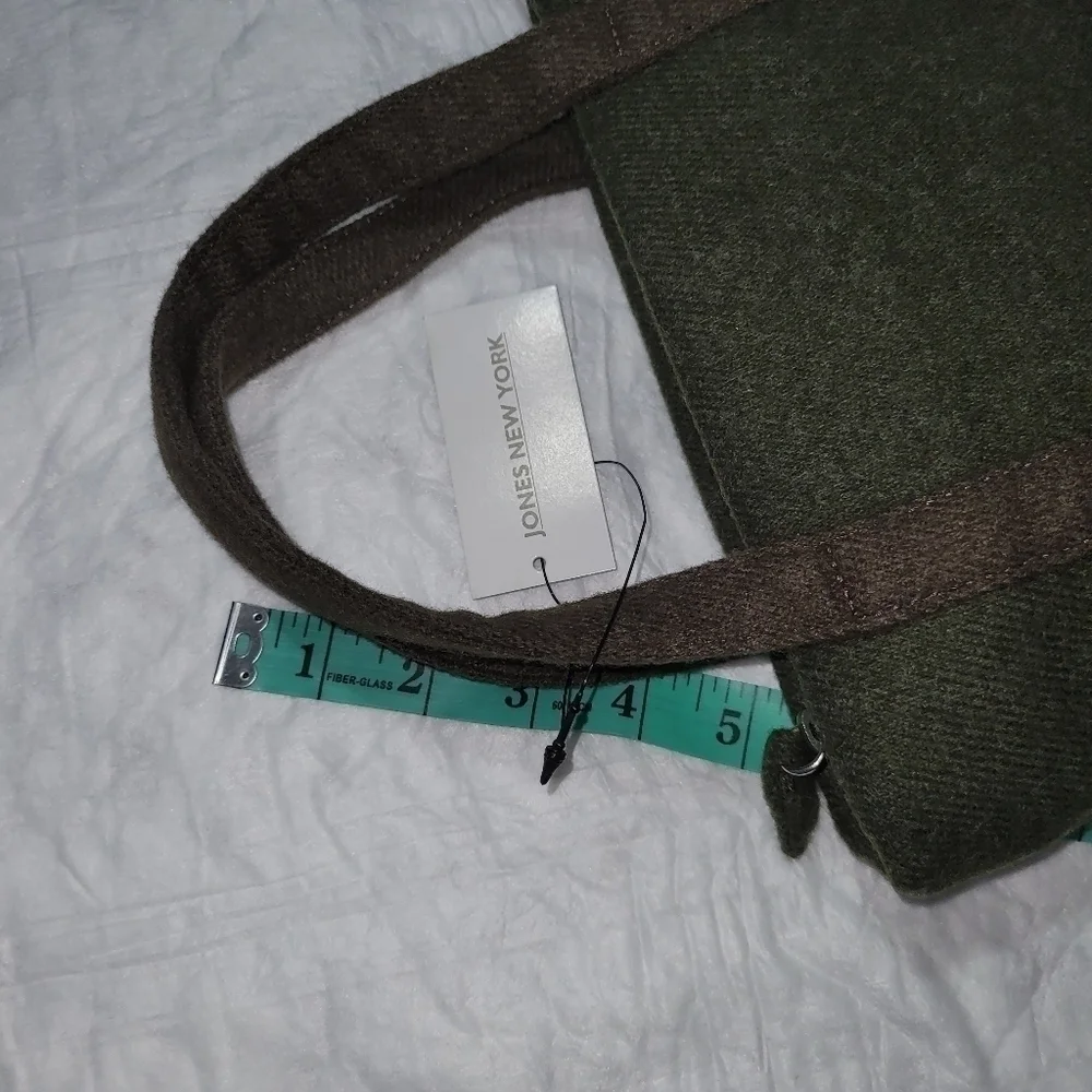 Jones New York StockBridge Tote Bag - Picture 4 of 10